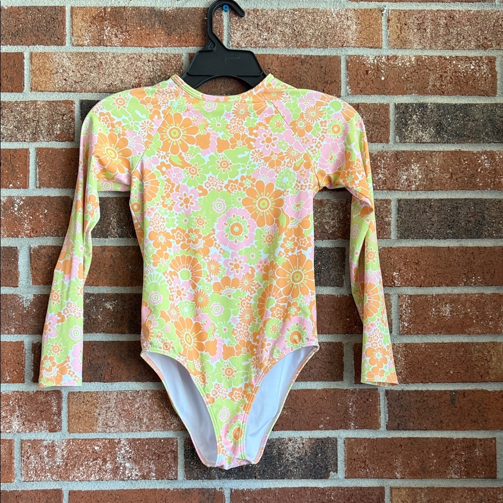 Roxy size 12 girls long sleeved swimsuit rash guard kids large